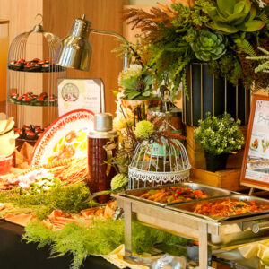 <strong>Signature Feast</strong>